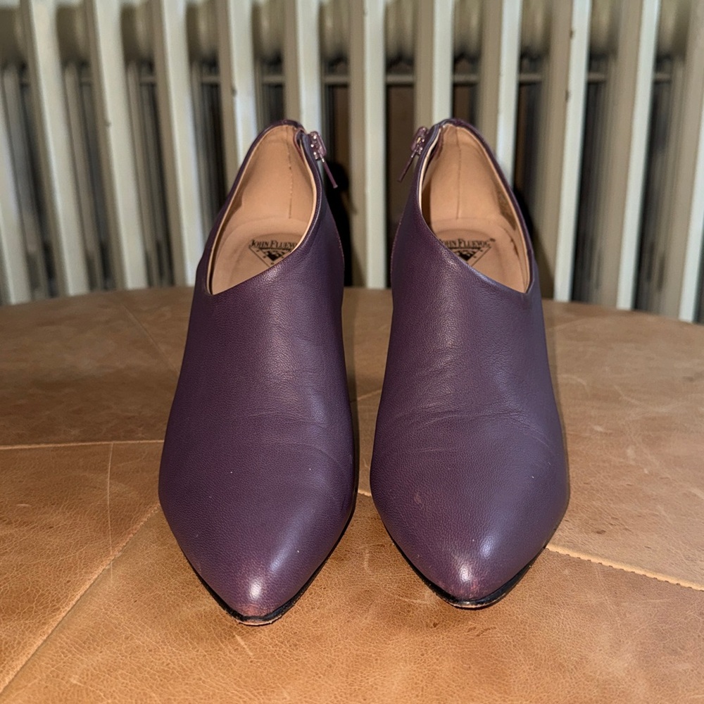 JOHN FLUEVOG super cute 6.5 bootie - Picture 2 of 13